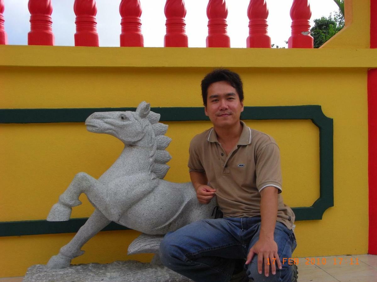 Address No 915, Lorong Uni Central 13, Taman Uni Central, Kuching Samarahan Expressway Eksteriør billede